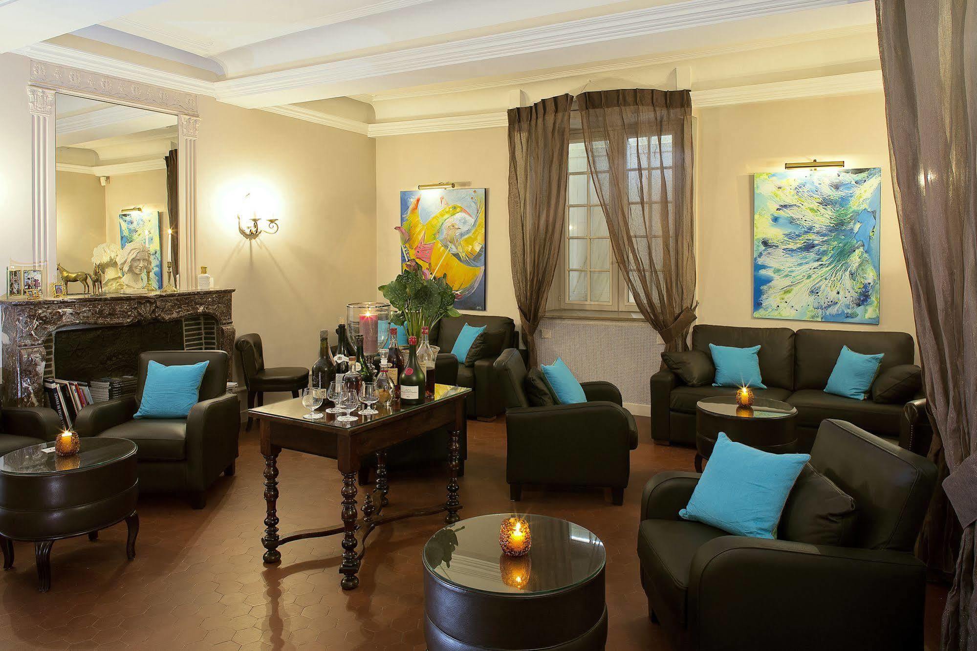 Château De Fleurville&spa - Les Collectionneurs Hotel 4*